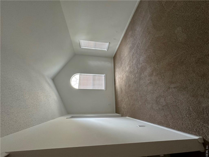Photo 17 of 21 residential for sale in Virginia Beach virginia