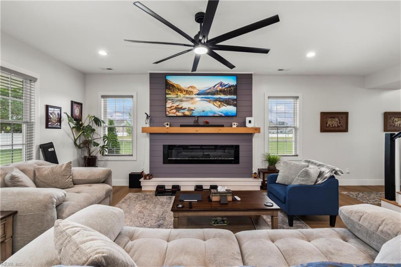 Photo 10 of 50 residential for sale in Pasquotank County virginia
