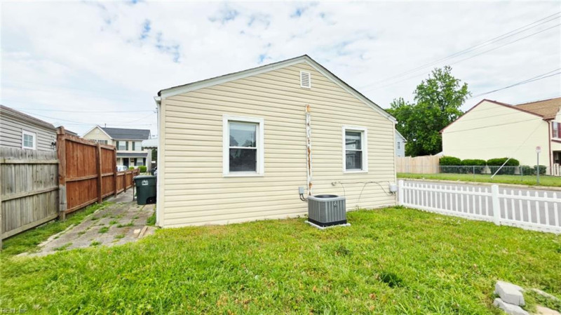 Photo 17 of 17 residential for sale in Norfolk virginia