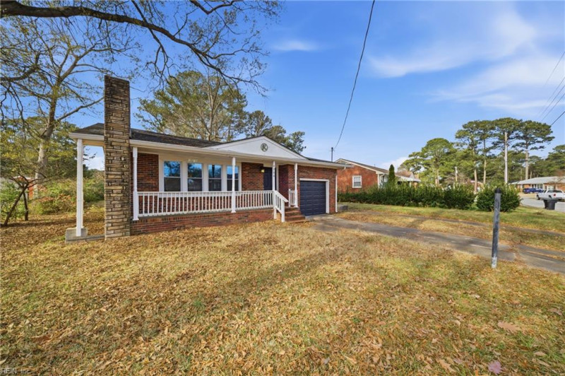 Photo 10 of 16 residential for sale in Portsmouth virginia
