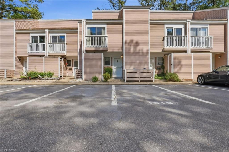 Photo 1 of 33 residential for sale in Virginia Beach virginia