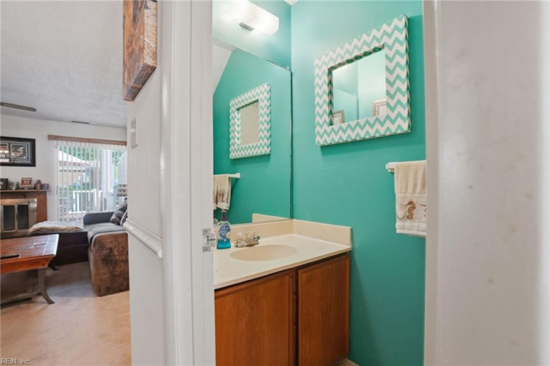 Photo 20 of 33 residential for sale in Virginia Beach virginia