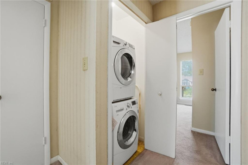 Photo 23 of 33 residential for sale in Virginia Beach virginia