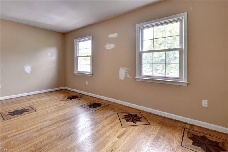 Photo 24 of 39 residential for sale in Newport News virginia