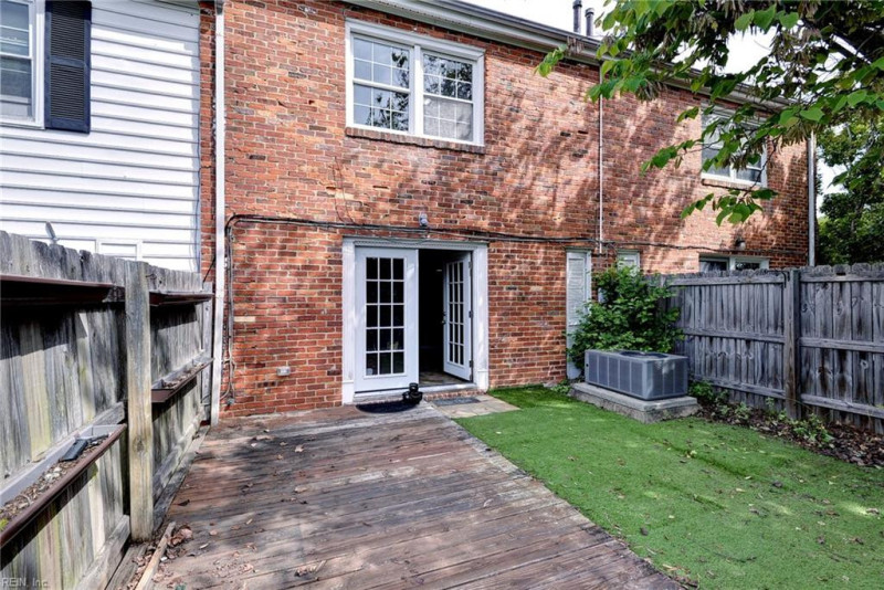 Photo 29 of 39 residential for sale in Newport News virginia