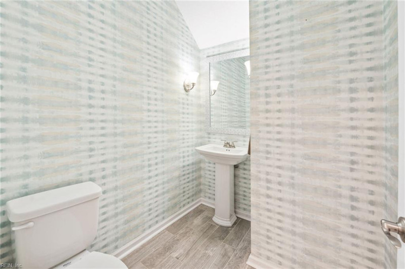 Photo 12 of 35 residential for sale in Chesapeake virginia Photo 12 of 35 residential for sale in Chesapeake virginia