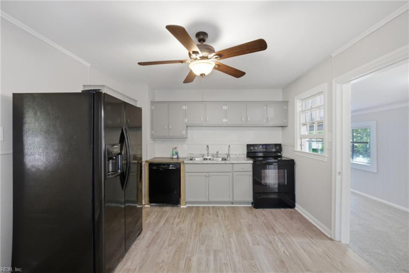 Photo 9 of 32 residential for sale in Hampton virginia Photo 9 of 32 residential for sale in Hampton virginia