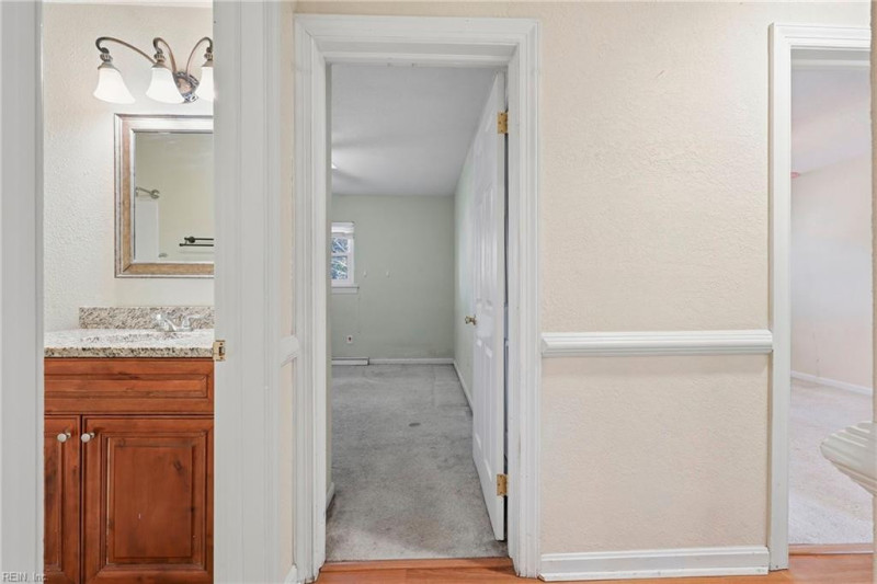 Photo 16 of 36 residential for sale in Hampton virginia