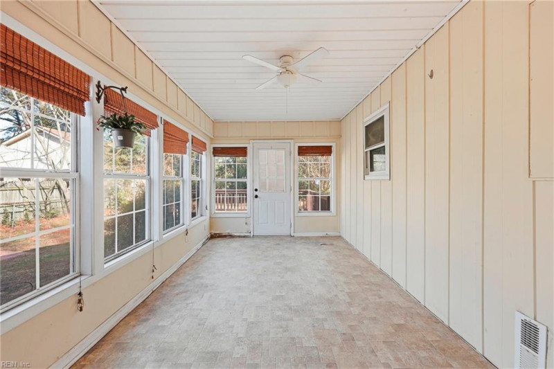 Photo 26 of 36 residential for sale in Hampton virginia