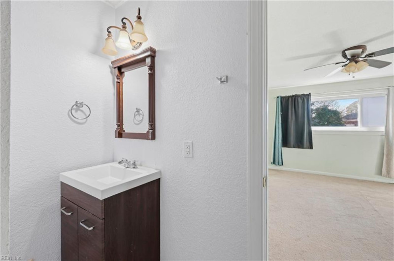 Photo 29 of 36 residential for sale in Hampton virginia