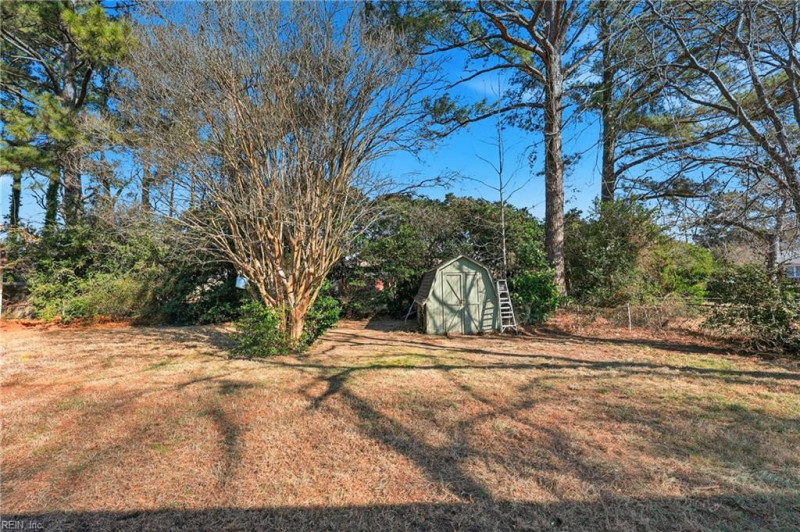 Photo 35 of 36 residential for sale in Hampton virginia