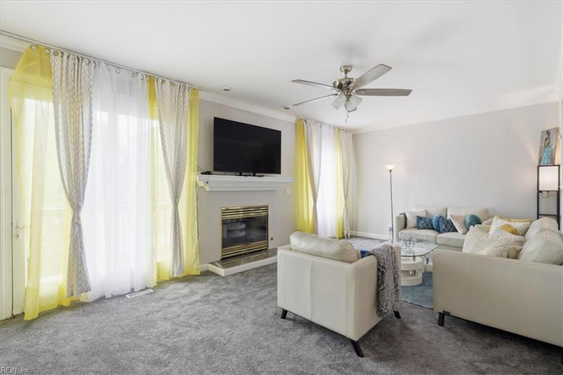 Photo 11 of 42 residential for sale in Suffolk virginia