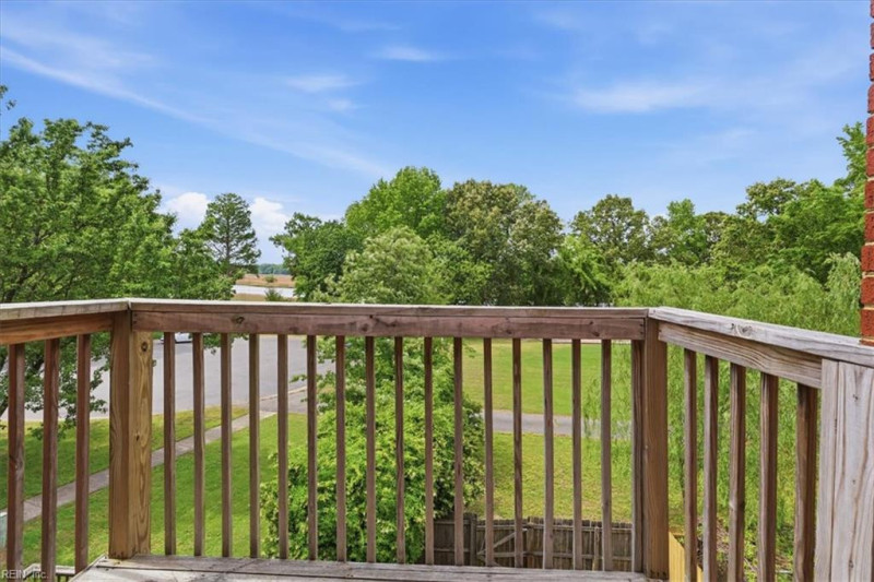 Photo 27 of 42 residential for sale in Suffolk virginia