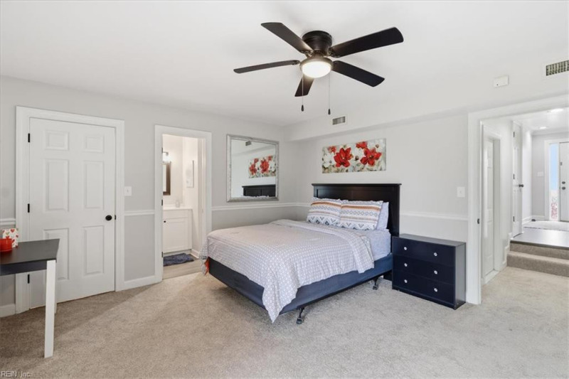 Photo 5 of 42 residential for sale in Suffolk virginia
