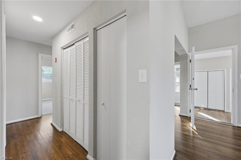 Photo 21 of 27 residential for sale in Norfolk virginia Photo 21 of 27 residential for sale in Norfolk virginia
