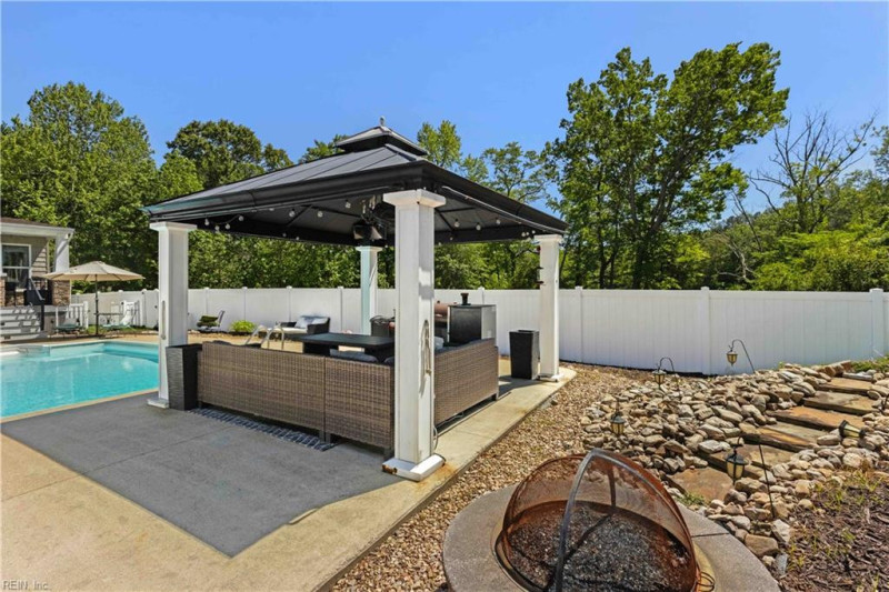 Photo 43 of 49 residential for sale in Suffolk virginia Photo 43 of 49 residential for sale in Suffolk virginia