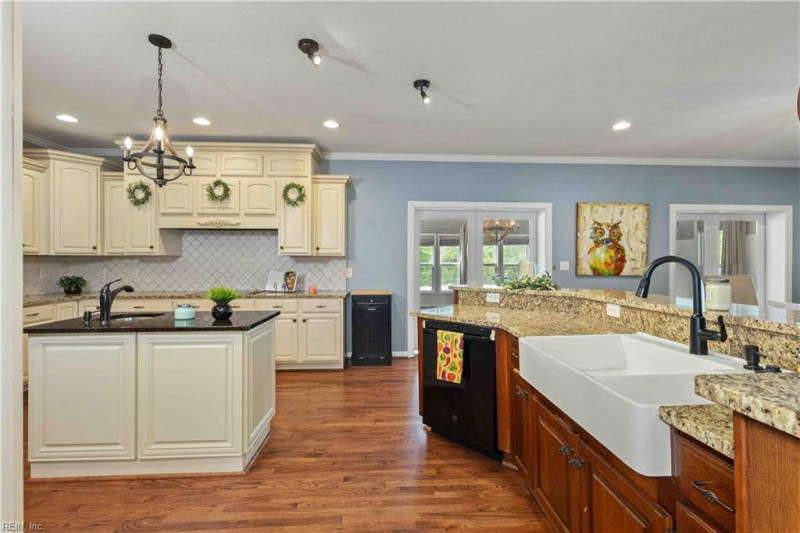 Photo 9 of 49 residential for sale in Suffolk virginia Photo 9 of 49 residential for sale in Suffolk virginia