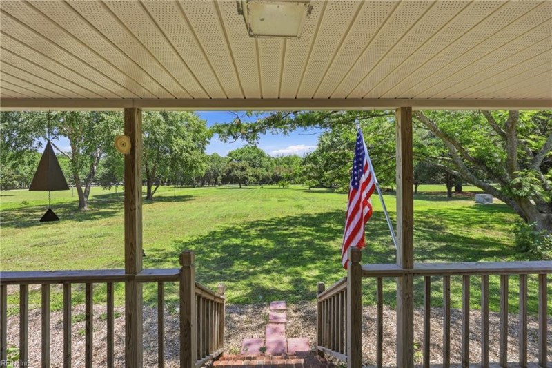 Photo 3 of 47 residential for sale in Isle of Wight County virginia