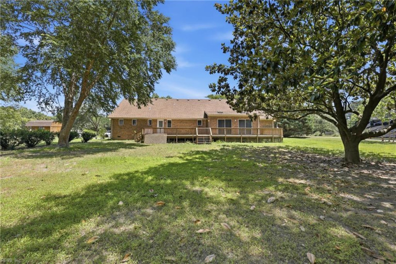 Photo 4 of 47 residential for sale in Isle of Wight County virginia