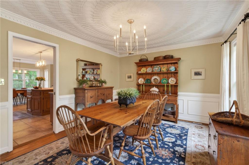 Photo 19 of 43 residential for sale in Virginia Beach virginia