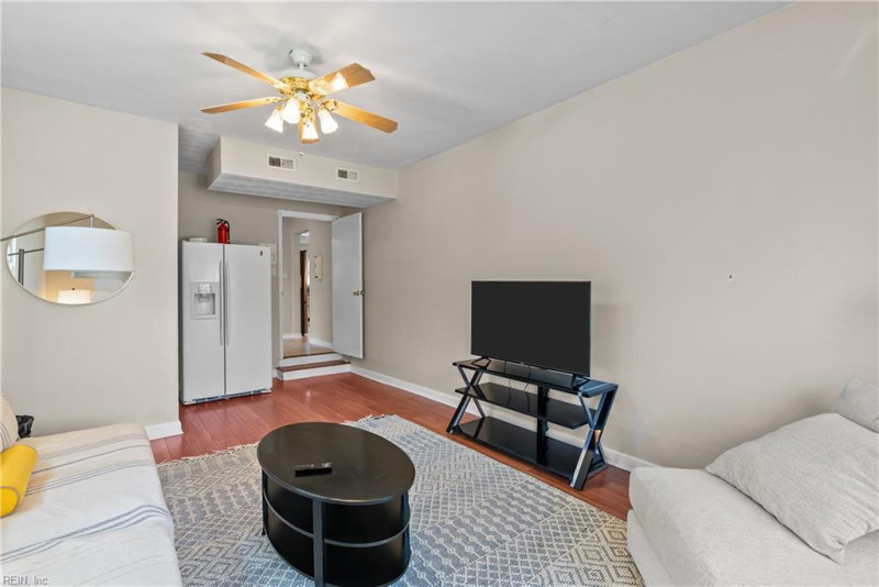 Photo 23 of 50 residential for sale in Norfolk virginia