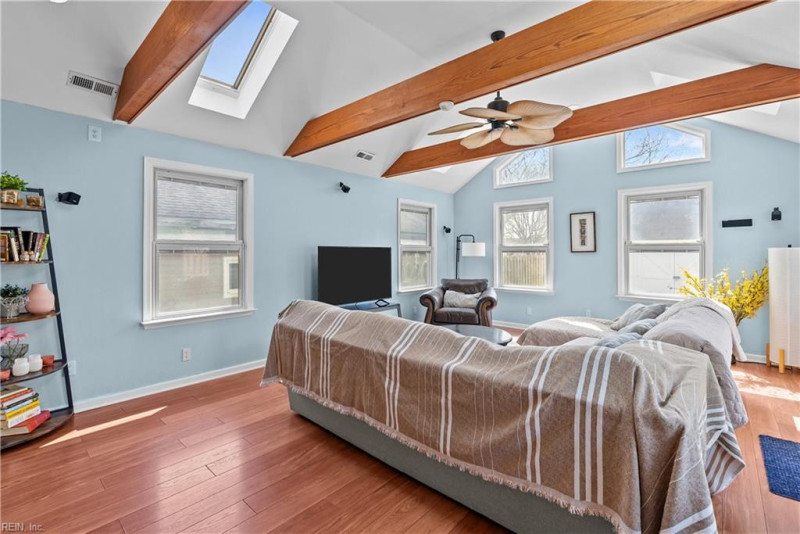 Photo 29 of 50 residential for sale in Norfolk virginia