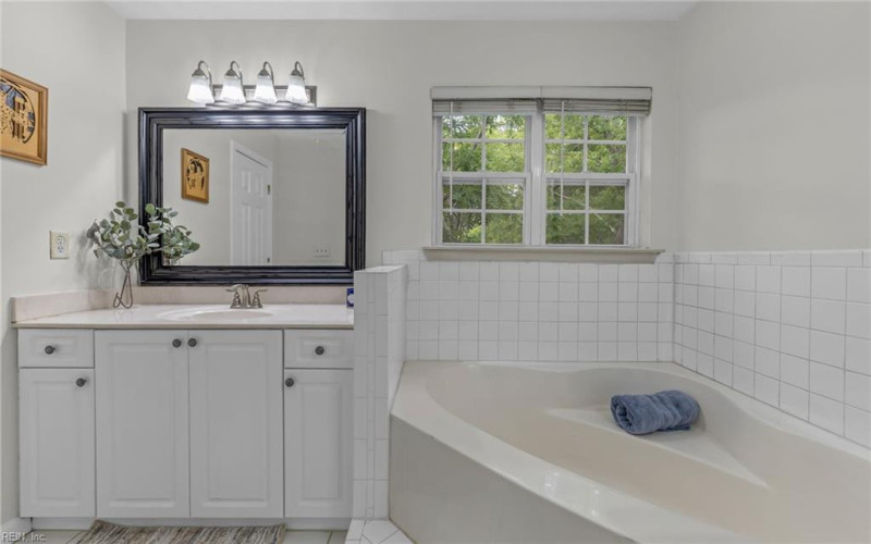 Photo 24 of 44 residential for sale in Virginia Beach virginia