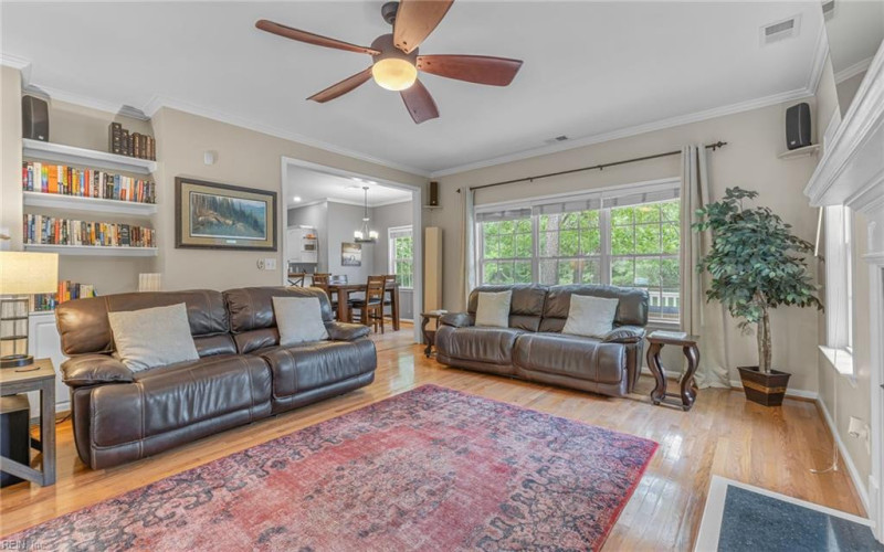 Photo 8 of 44 residential for sale in Virginia Beach virginia