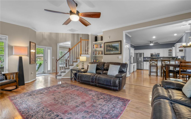 Photo 9 of 44 residential for sale in Virginia Beach virginia