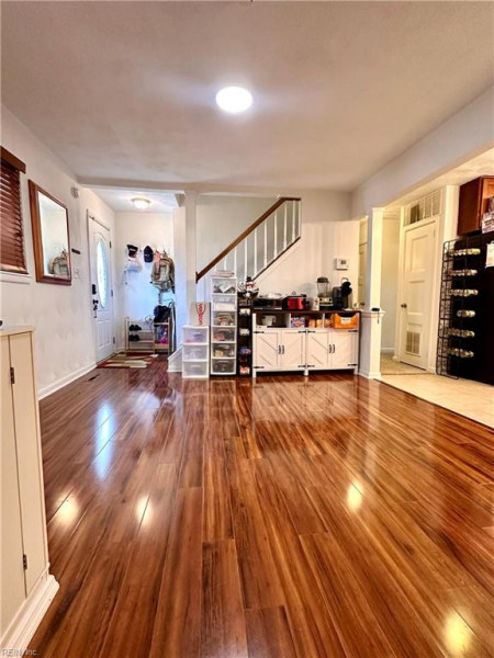 Photo 6 of 23 residential for sale in Virginia Beach virginia