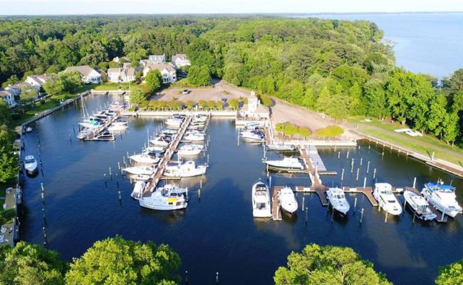 2114 Hornes Lake Road, James City County, VA 23185