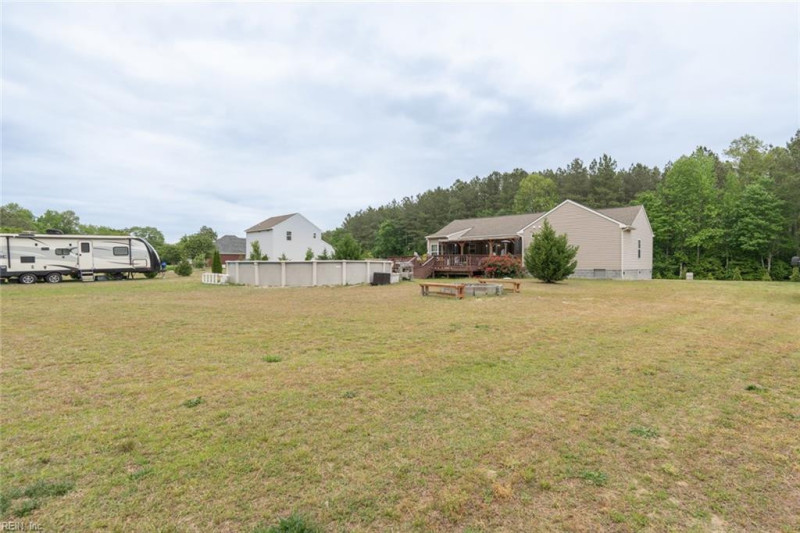 Photo 10 of 50 residential for sale in Southampton County virginia