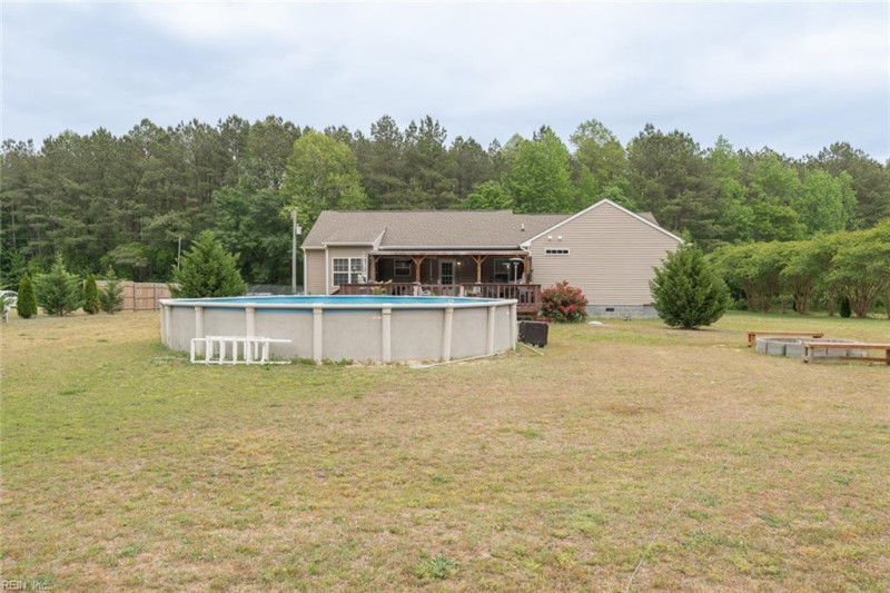 Photo 11 of 50 residential for sale in Southampton County virginia