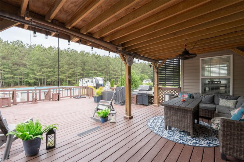 Photo 16 of 50 residential for sale in Southampton County virginia