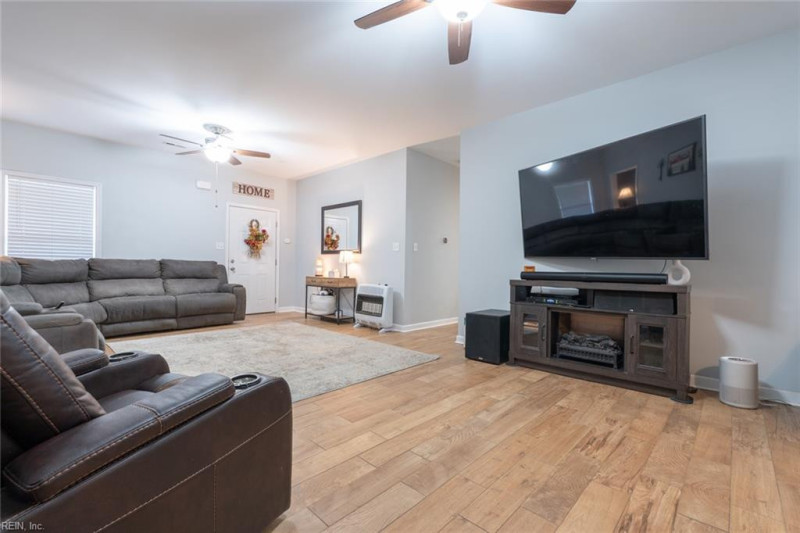 Photo 24 of 50 residential for sale in Southampton County virginia