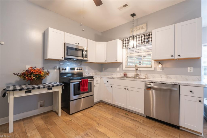 Photo 29 of 50 residential for sale in Southampton County virginia