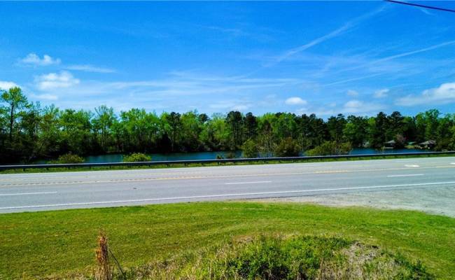3611 Caratoke Highway, Currituck County, NC 27956