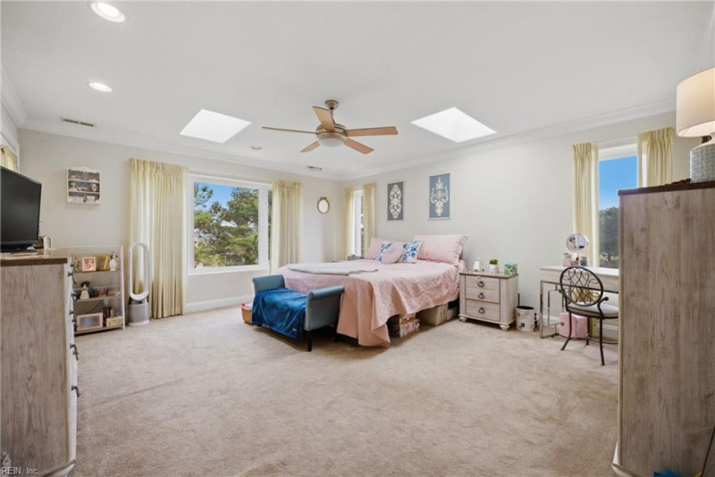 Photo 19 of 35 residential for sale in Norfolk virginia Photo 19 of 35 residential for sale in Norfolk virginia