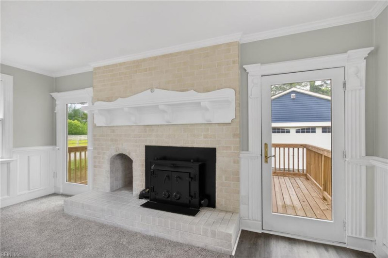 Photo 14 of 28 residential for sale in Chesapeake virginia