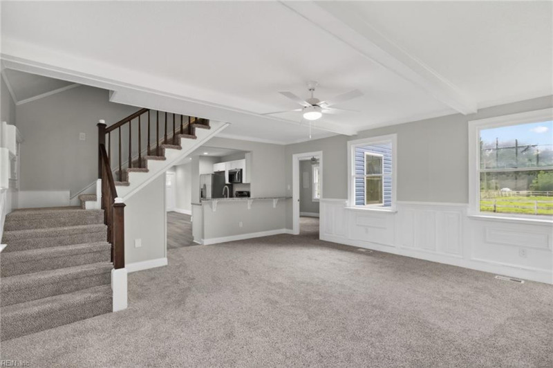 Photo 15 of 28 residential for sale in Chesapeake virginia