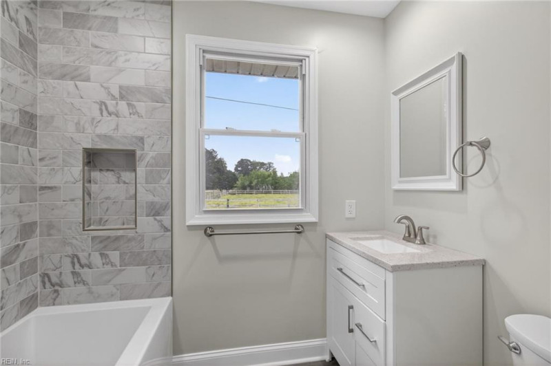 Photo 19 of 28 residential for sale in Chesapeake virginia