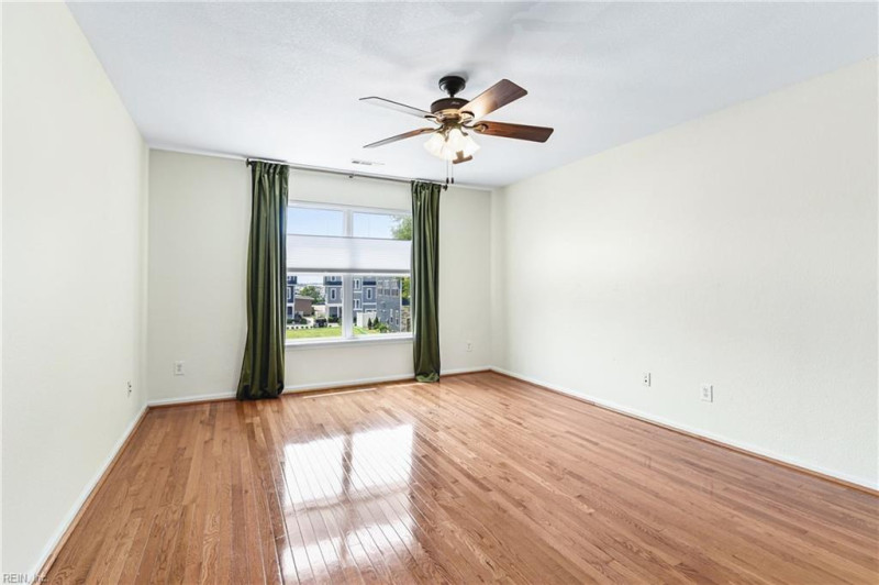 Photo 22 of 39 residential for sale in Norfolk virginia Photo 22 of 39 residential for sale in Norfolk virginia