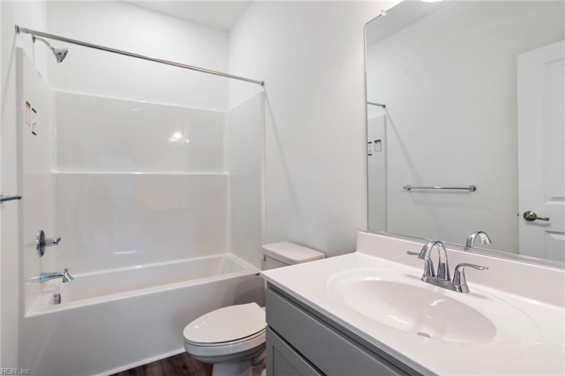 Photo 21 of 28 residential for sale in Chesapeake virginia