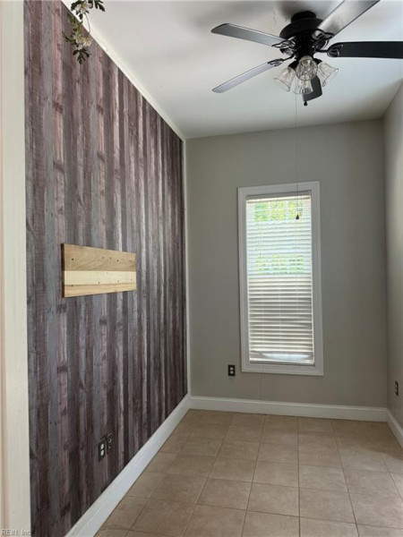 Photo 32 of 46 residential for sale in Chesapeake virginia