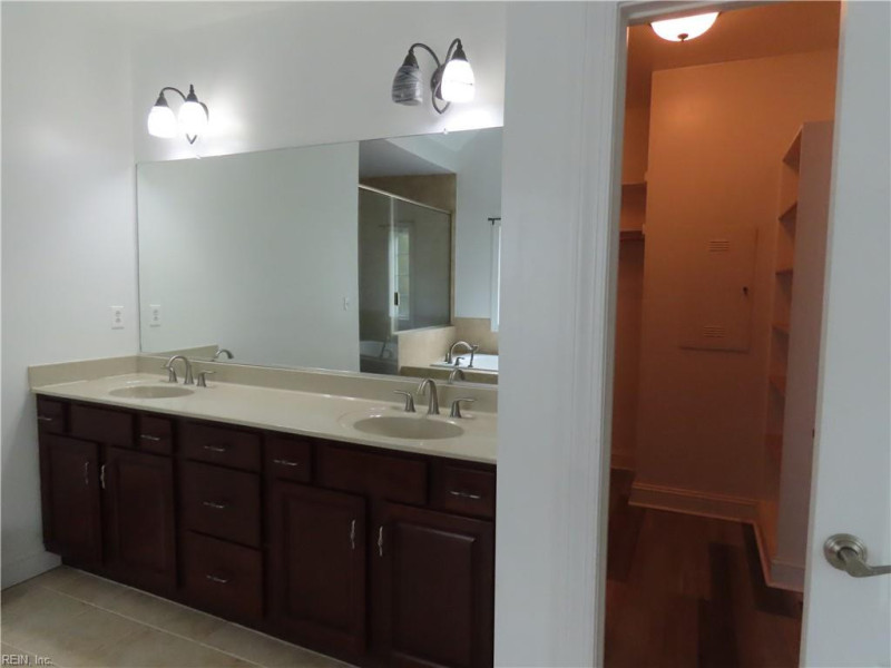 Photo 36 of 46 residential for sale in Chesapeake virginia