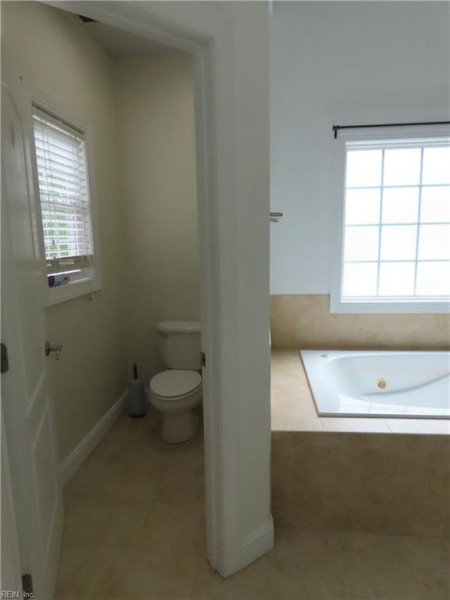 Photo 37 of 46 residential for sale in Chesapeake virginia