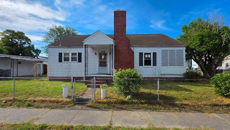 Photo 1 of 20 residential for sale in Chesapeake virginia