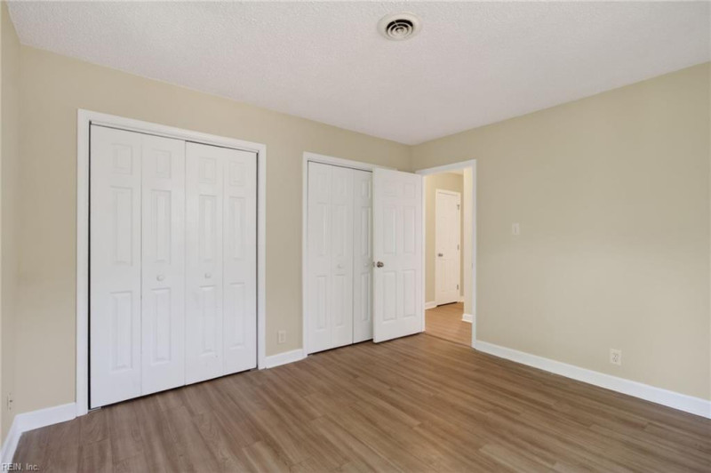 Photo 19 of 25 residential for sale in Norfolk virginia