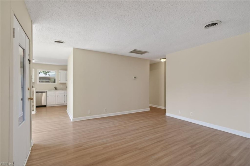 Photo 7 of 25 residential for sale in Norfolk virginia