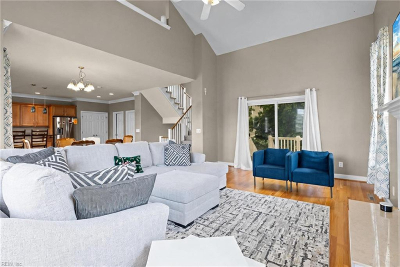 Photo 11 of 50 residential for sale in Virginia Beach virginia